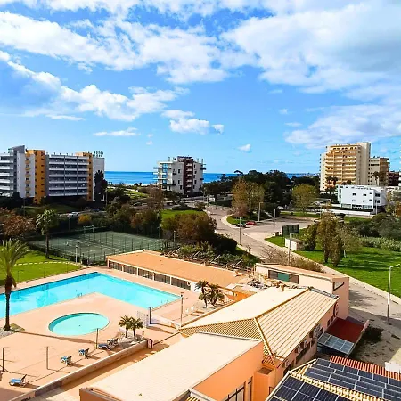 Alltravel Paraiso L * פורטימאו